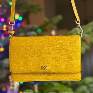 Michael Kors Yellow Crossbody Leather Phone/Wallet Bag💛